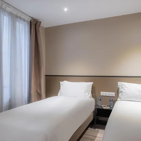 Lilas Blanc 3* Paris