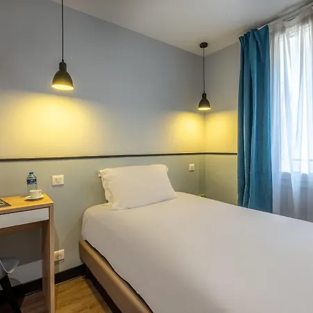 Lilas Blanc Szálloda 3*