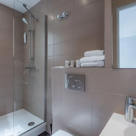 Hotel Lilas Blanc 3*