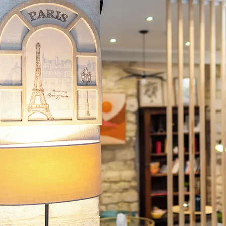 Lilas Blanc Hotel Paris