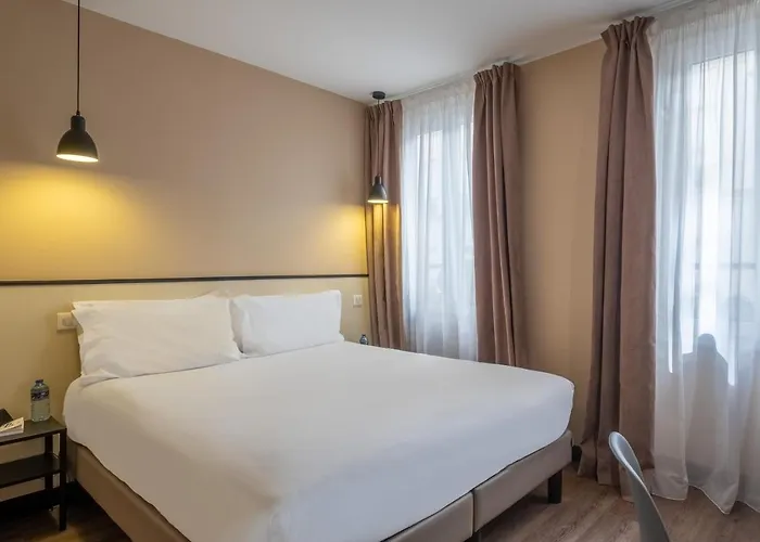 Lilas Blanc Ξενοδοχείο 3*