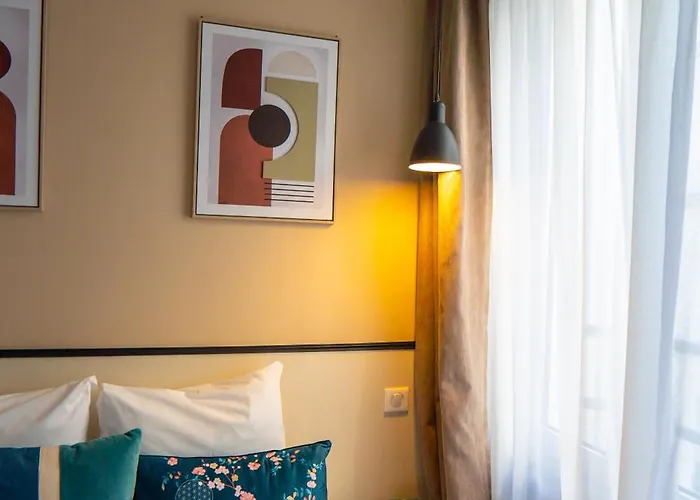 Lilas Blanc Hotel Paris