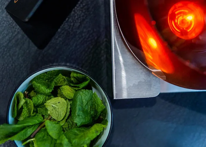 Hotel Lilas Blanc Paris