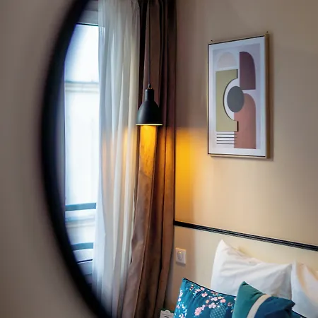 Lilas Blanc Hotel Paris