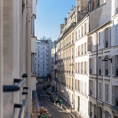 Hotel Lilas Blanc Paris