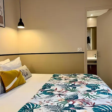 Hotel Lilas Blanc Parijs